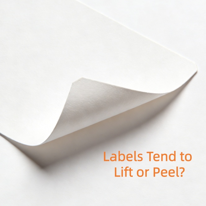 When Do Labels Tend to Lift or Peel?